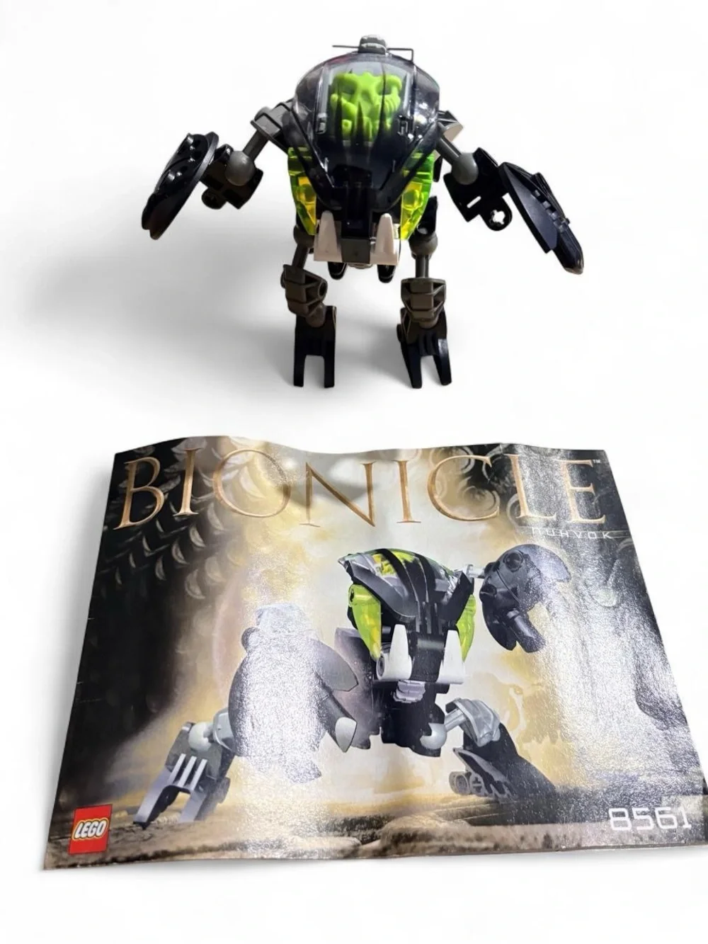 LEGO BIONICLE Nuhvok 8561 (2002) – Vintage Figure
